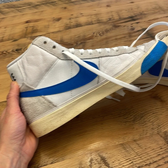 Nike Blazers size 10 - Picture 3 of 7